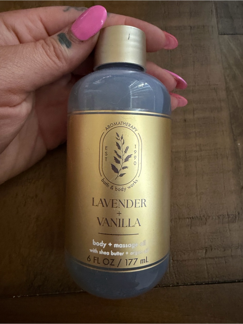 Bath & body works lavender & vanilla body & massage oil new 6fl oz